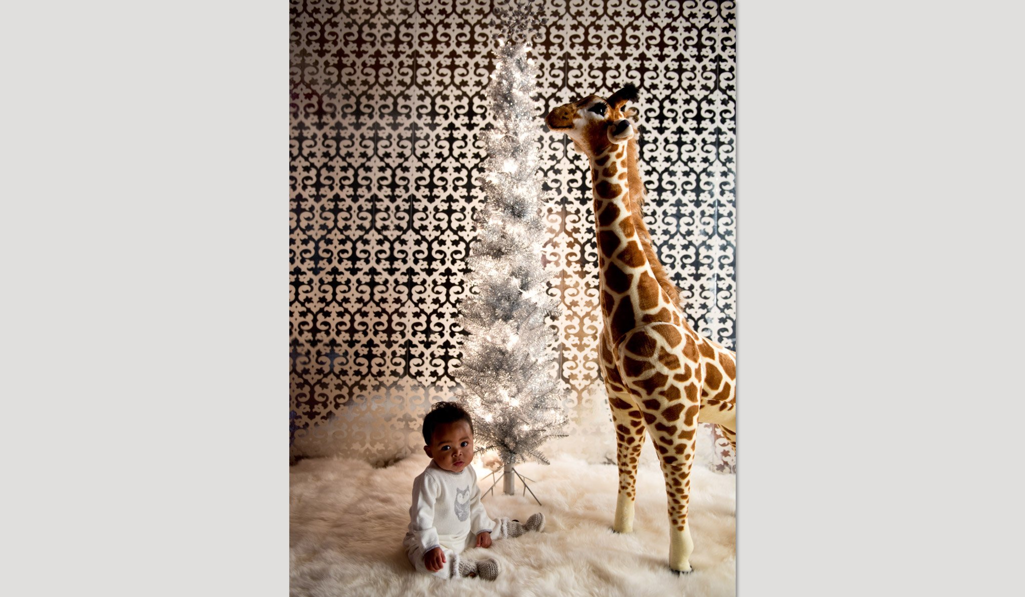 Bratt Decor Christmas Shot