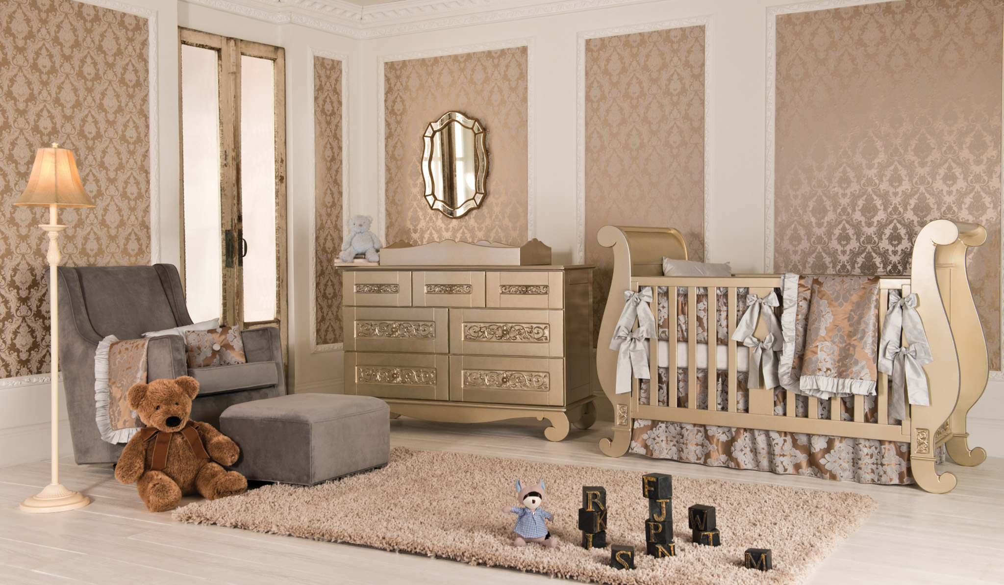 Bratt Decor Sleigh Crib